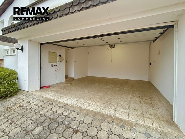 Будинок на продаж, 355 м² (39 з 39)