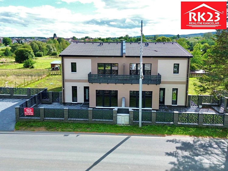 Будинок на продаж, 200 м² (1 з 42)