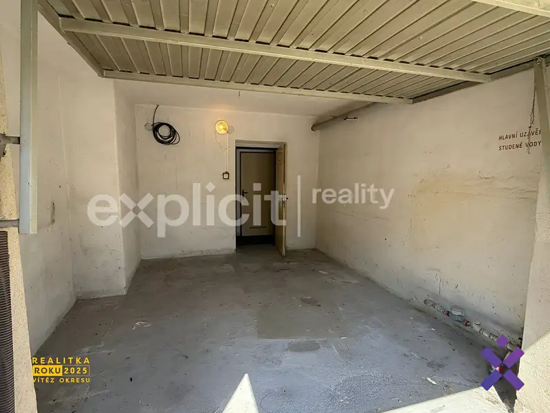 Pronájem garáže 16 m², Uherský Brod – náhled fotky 2
