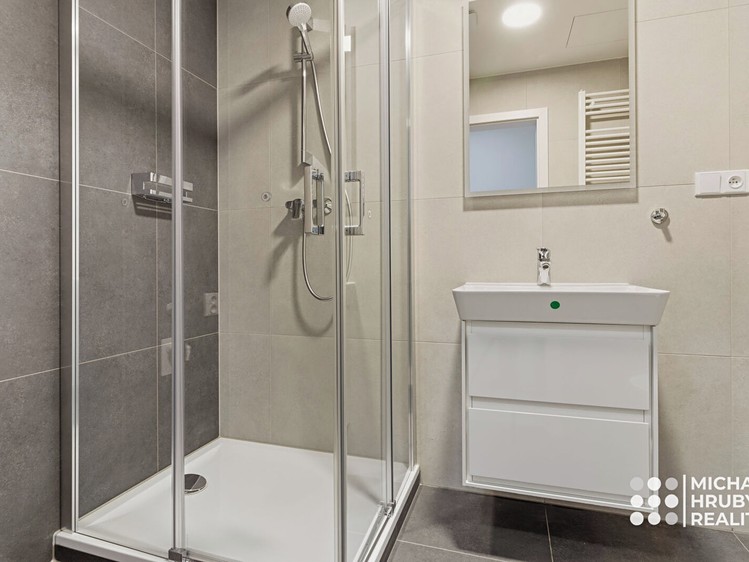 Prodej bytu 1+kk, 31 m² (9 z 20)
