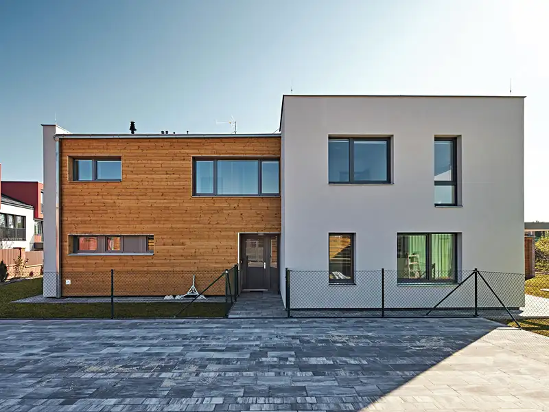 Pronájem vily 120 m², pozemek 302 m², Černošice – náhled fotky 2