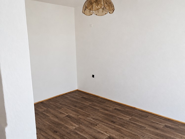 Pronájem bytu 1+kk, 25 m² (3 z 5)