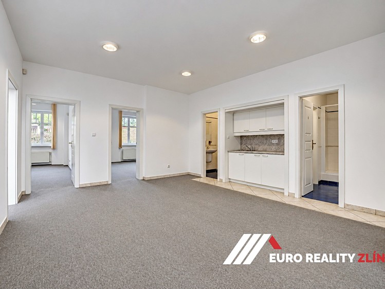 Комерційне приміщення в оренду, 477 м² (14 з 30)