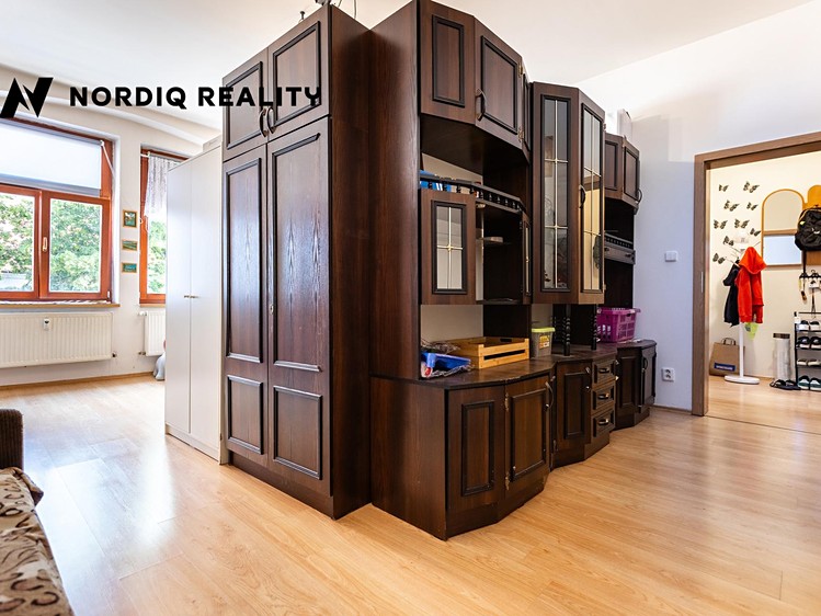 Prodej komerčního prostoru, 439 m² (28 z 39)