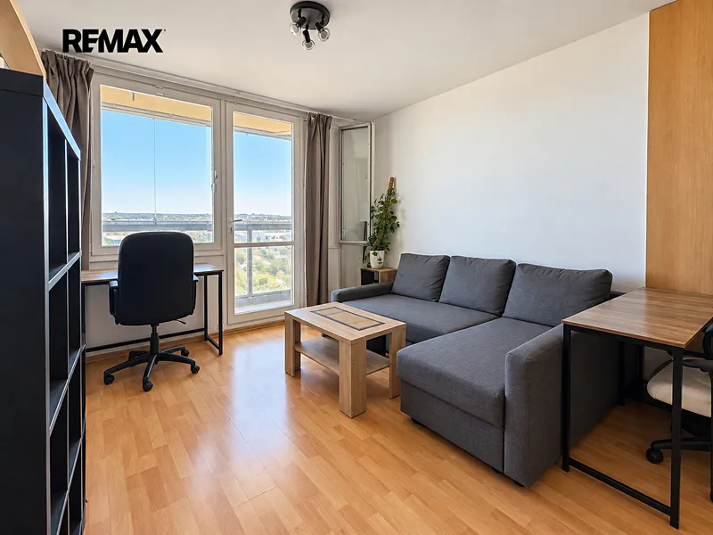 Prodej bytu 2+1 v osobním vlastnictví 38 m², Praha 10 - Záběhlice