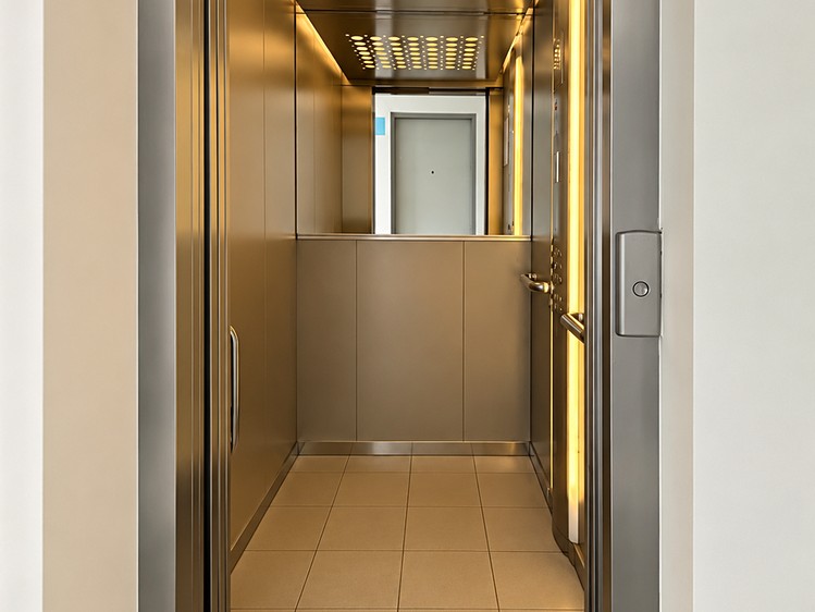 Квартира 2+kk в оренду, 62 м² (14 з 17)