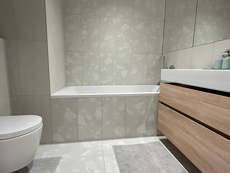 Pronájem bytu 4+kk, 119 m² (23 z 33)