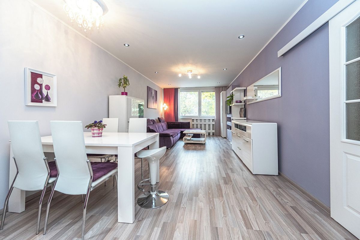 Pronájem bytu 3+kk 76 m², Praha – fotka 1 z 3