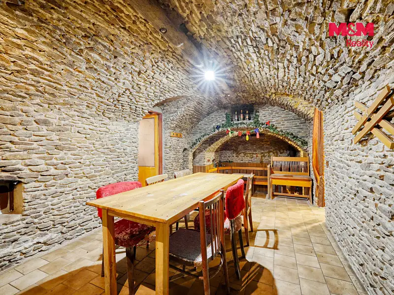 Prodej zemědělské usedlosti 203 m², pozemek 1307 m², Mrákov – náhled fotky 3