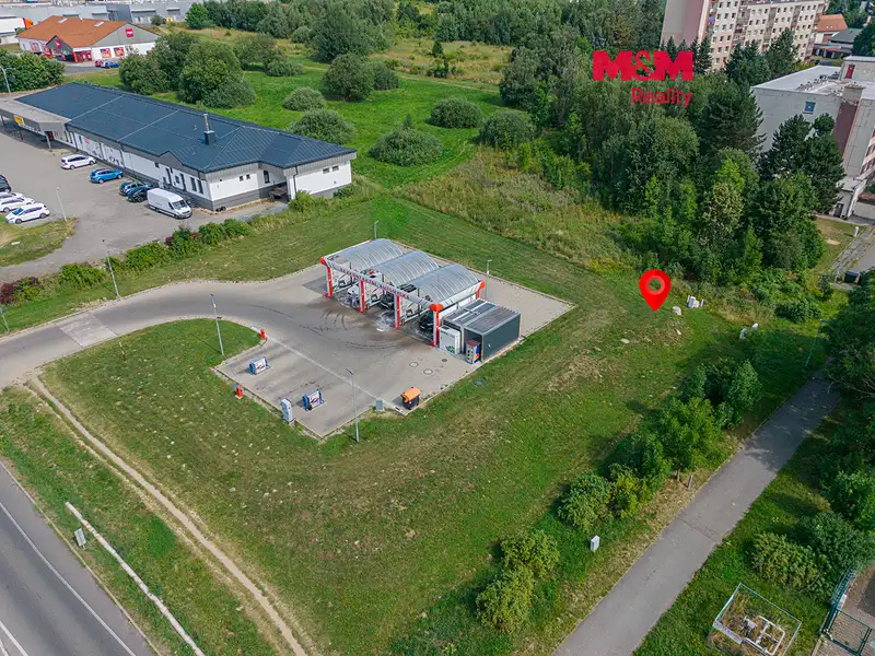 Pronájem pozemku 300 m², Nový Bor – náhled fotky 1