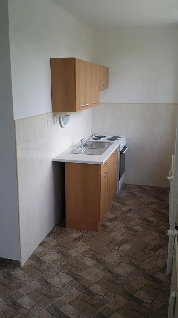 Pronájem bytu 1+1 27 m²
