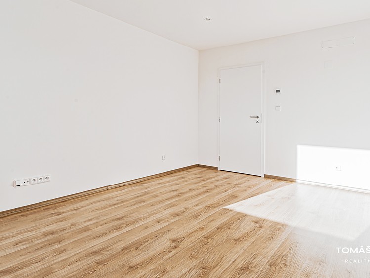 Квартира 2+kk в оренду, 50 м² (6 з 13)
