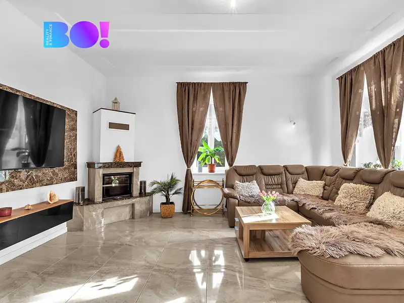 Prodej rodinného domu 239 m², pozemek 667 m², Slatina nad Úpou – náhled fotky 1