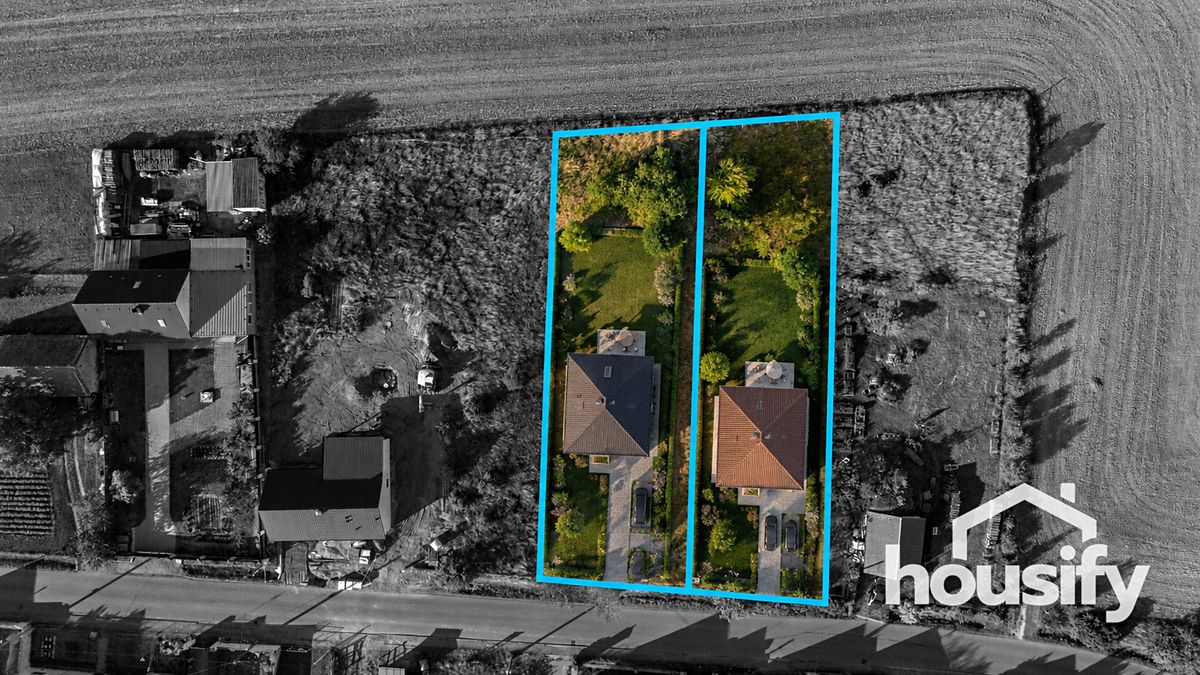 Prodej stavebního pozemku 1200 m², Újezd – fotka 1 z 3
