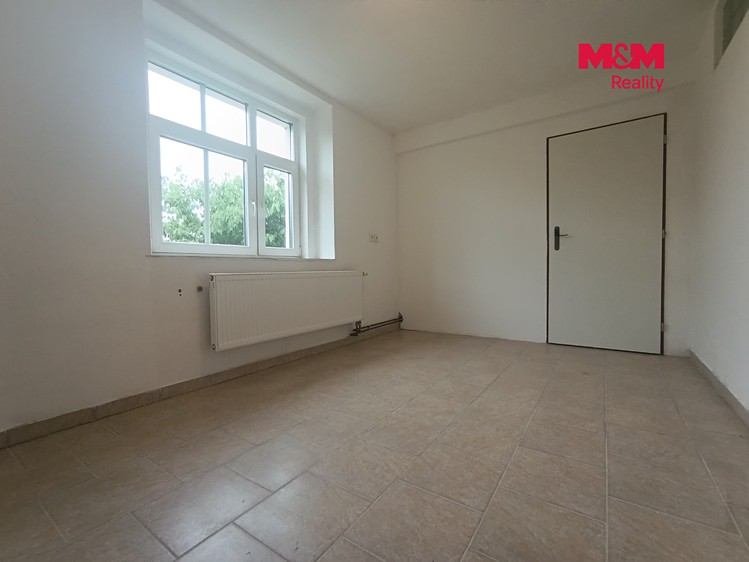 Комерційне приміщення в оренду, 352 м² (11 з 22)
