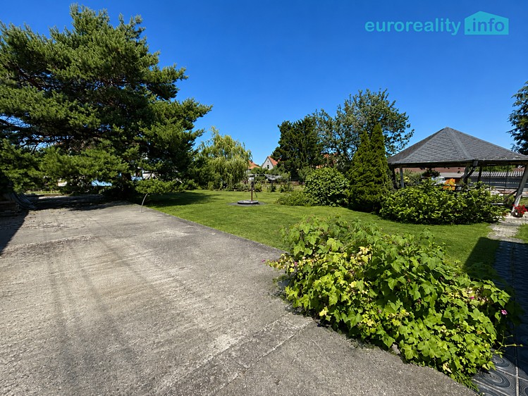 Prodej domu, 220 m² (7 z 33)