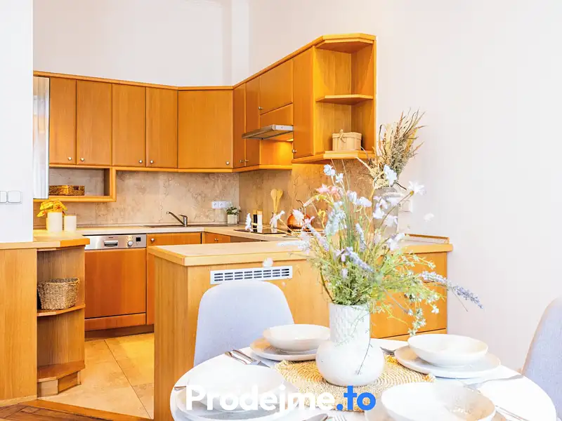 Pronájem bytu 3+kk 110 m², Praha – náhled fotky 2
