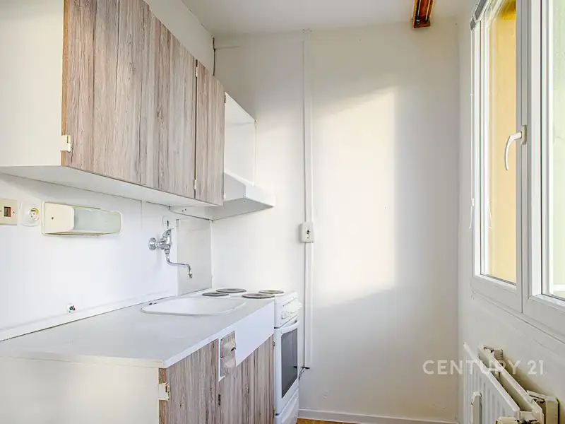 Pronájem bytu 1+1 26 m², Most – náhled fotky 2