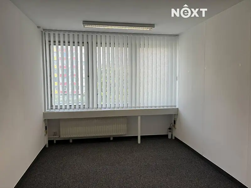 Pronájem kanceláře 22 m², Tábor – náhled fotky 3