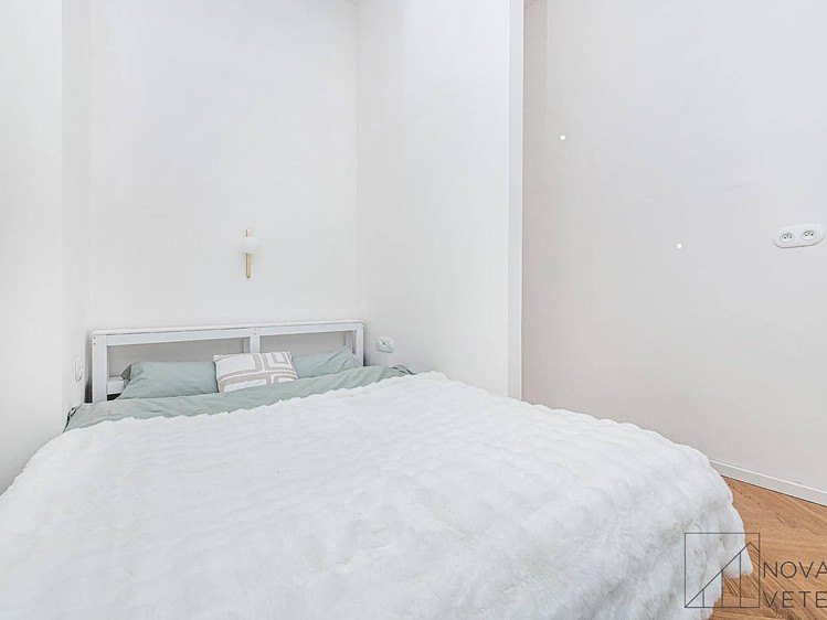 Prodej bytu 1+kk, 28 m² (11 z 21)