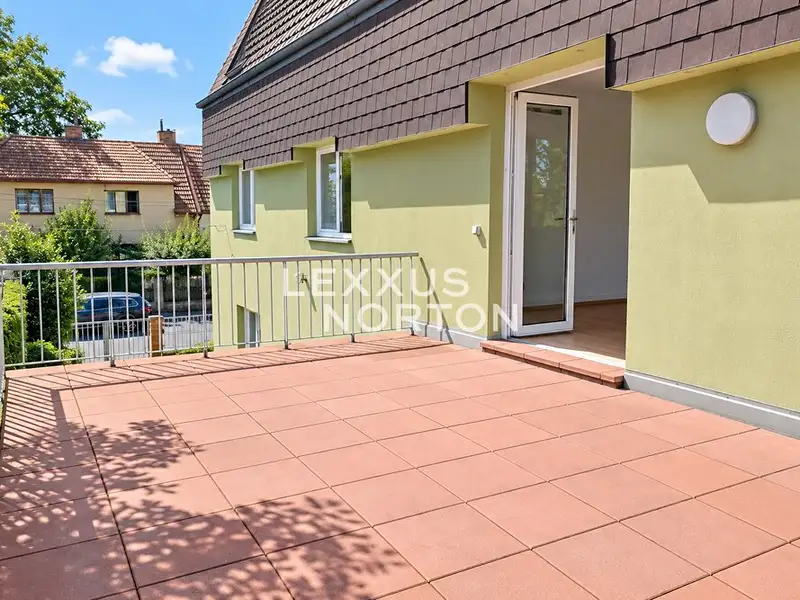 Pronájem bytu 4+1 155 m², Praha – náhled fotky 3