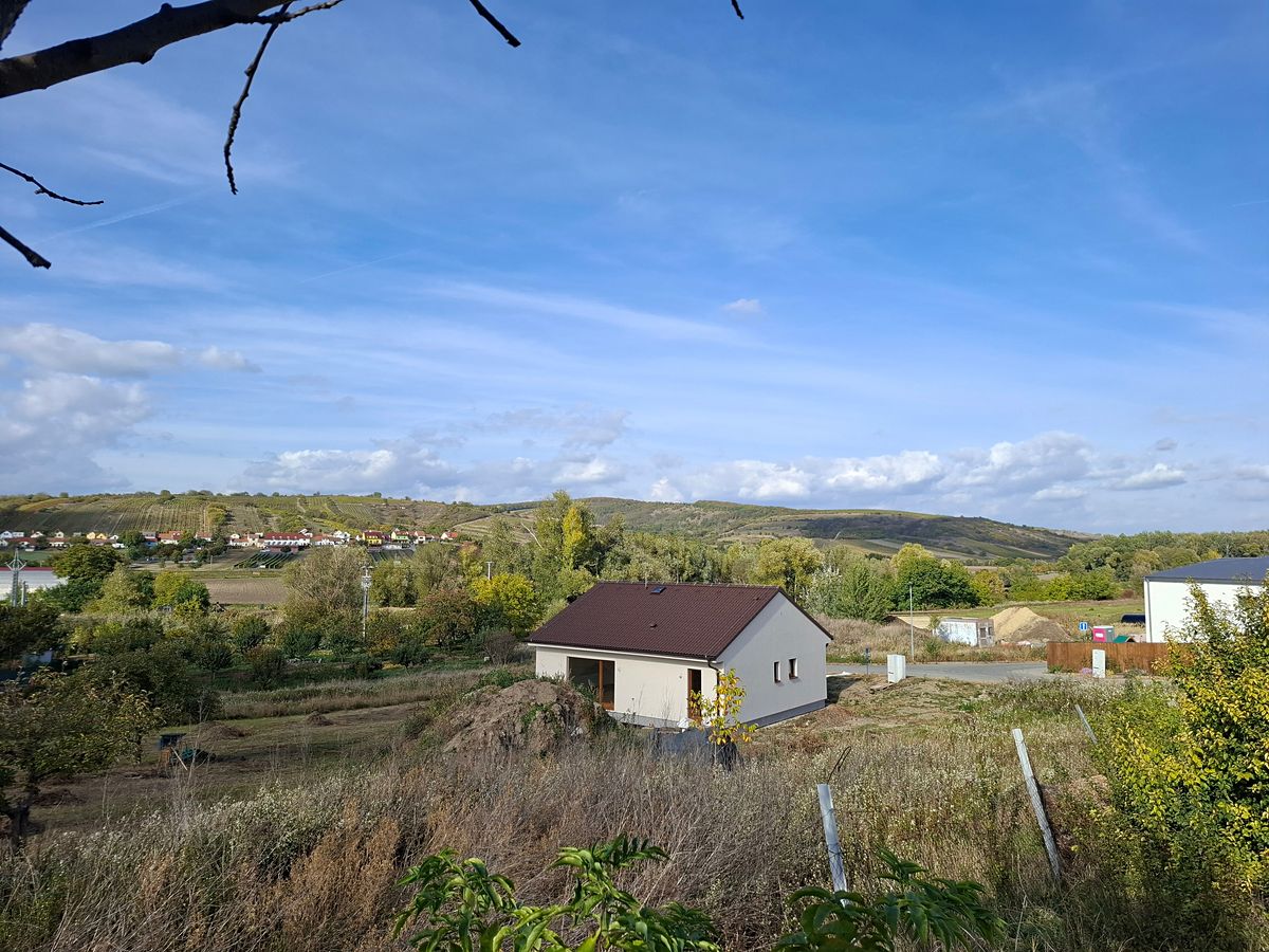 Prodej stavebního pozemku 701 m² – fotografie 5