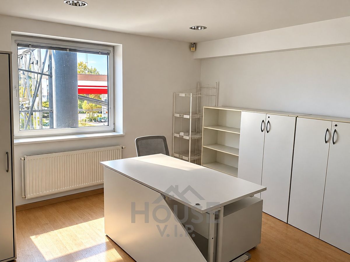 Pronájem kanceláře 15 m², Světice – fotka 1 z 3