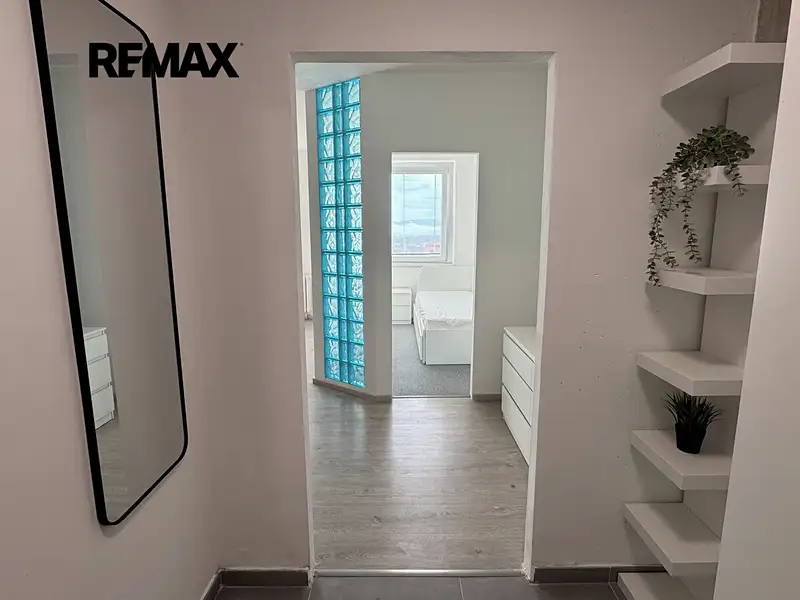 Prodej bytu 1+kk 31 m², Teplice – náhled fotky 2