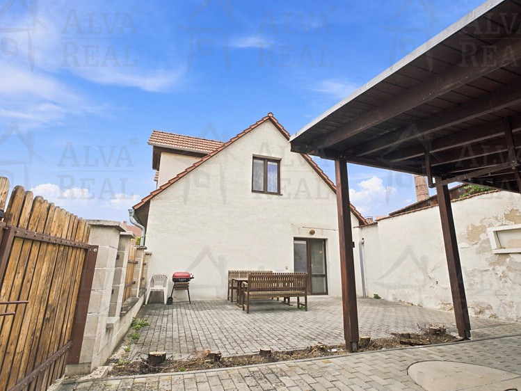Prodej domu, 141 m² (21 z 28)
