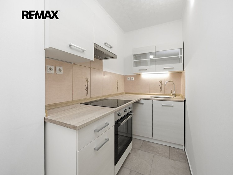 Wohnung 2+1 zur Miete, 42 m² (2 von 31)