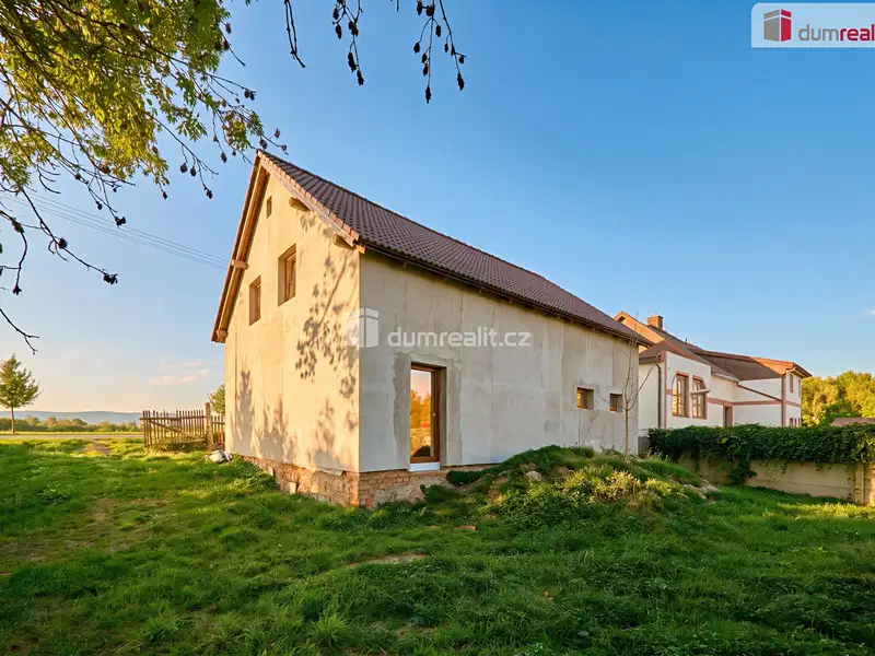 Prodej rodinného domu 120 m², pozemek 471 m², Chodov – náhled fotky 1