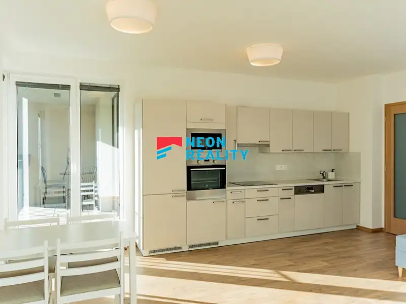 Pronájem bytu 2+kk 58 m², Ostrava – náhled fotky 1