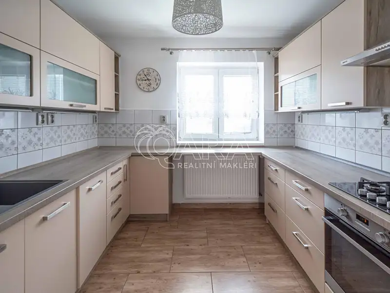 Prodej rodinného domu 86 m², pozemek 183 m², Neratovice – náhled fotky 3