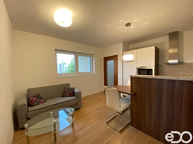 Pronájem bytu 2+kk 48 m², Mladá Boleslav – náhled fotky 2
