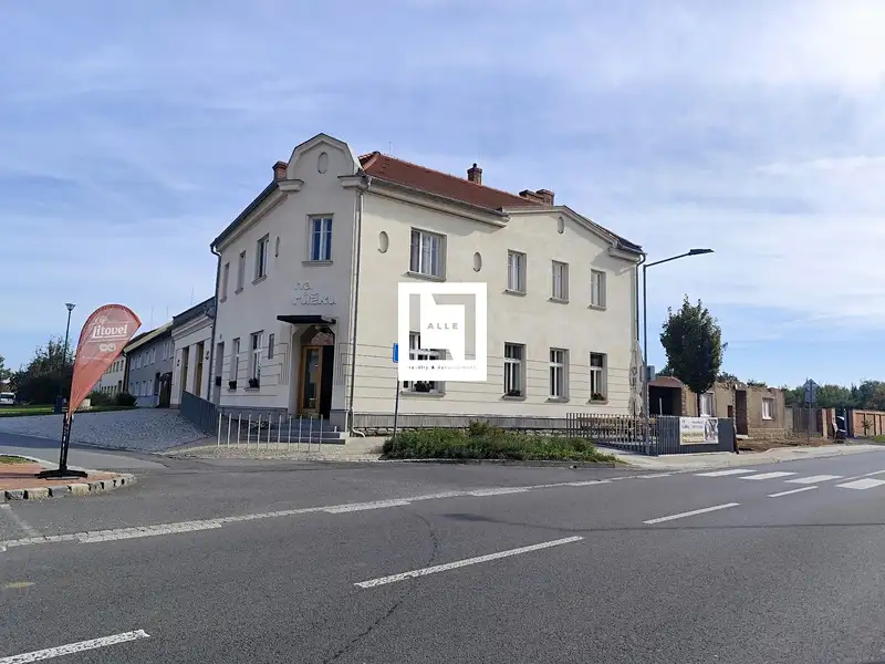Pronájem bytu 2+kk 58 m², Těšetice – náhled fotky 1