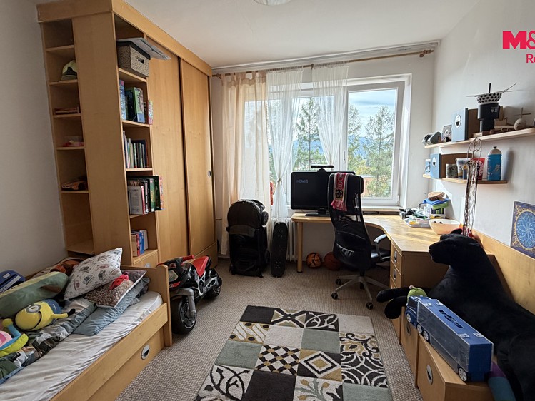 Квартира 4+1 в оренду, 87 м² (10 з 15)
