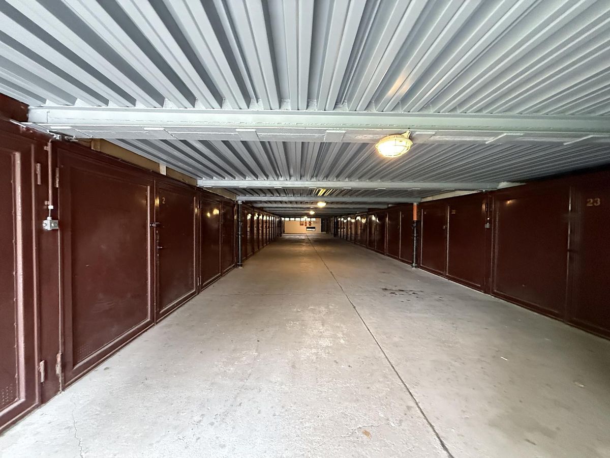 Pronájem garáže 22 m² – fotografie 5