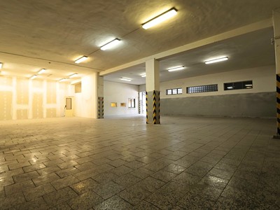 Pronájem komerčního prostoru, 260 m² (2 z 7)