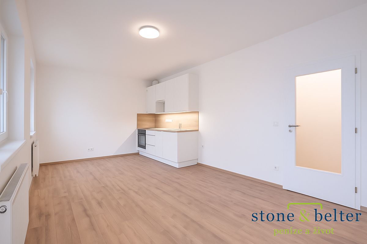 Pronájem bytu 1+kk 31 m² – fotografie 2