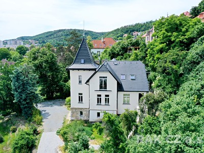 Prodej domu, 338 m² (2 z 19)