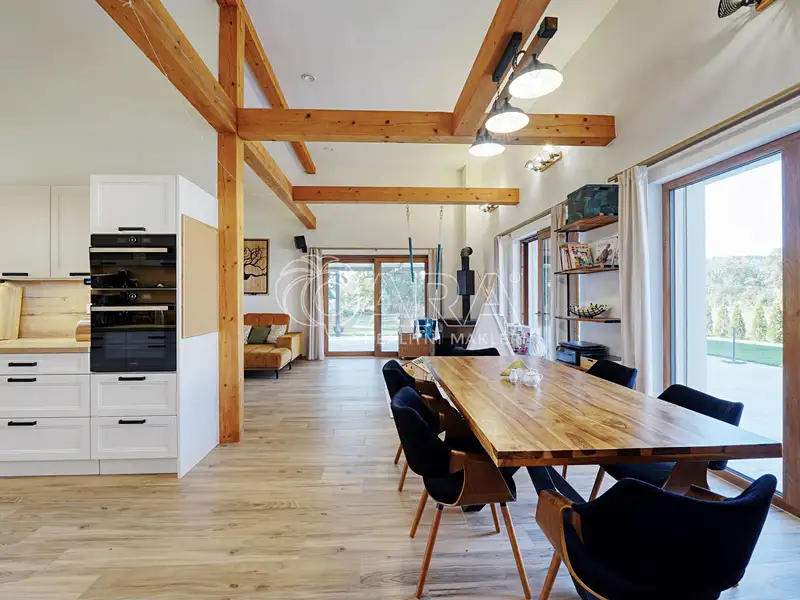 Prodej rodinného domu 350 m², pozemek 3414 m², Libějovice – náhled fotky 3
