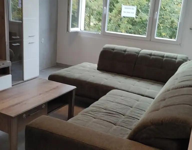 Prodej bytu 2+1 55 m², Třeboň – náhled fotky 3