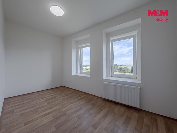 Pronájem domu, 302 m² (19 z 30)