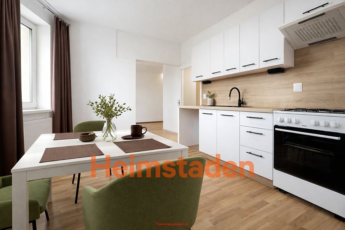 Pronájem bytu 1+kk 30 m², Karviná – fotka 1 z 3