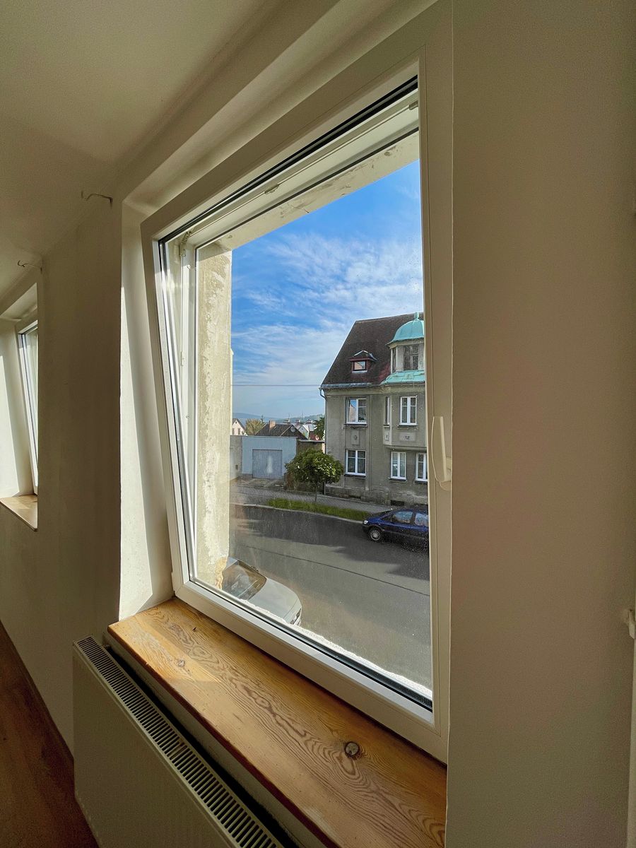 Pronájem bytu 1+1 34 m² – fotografie 3