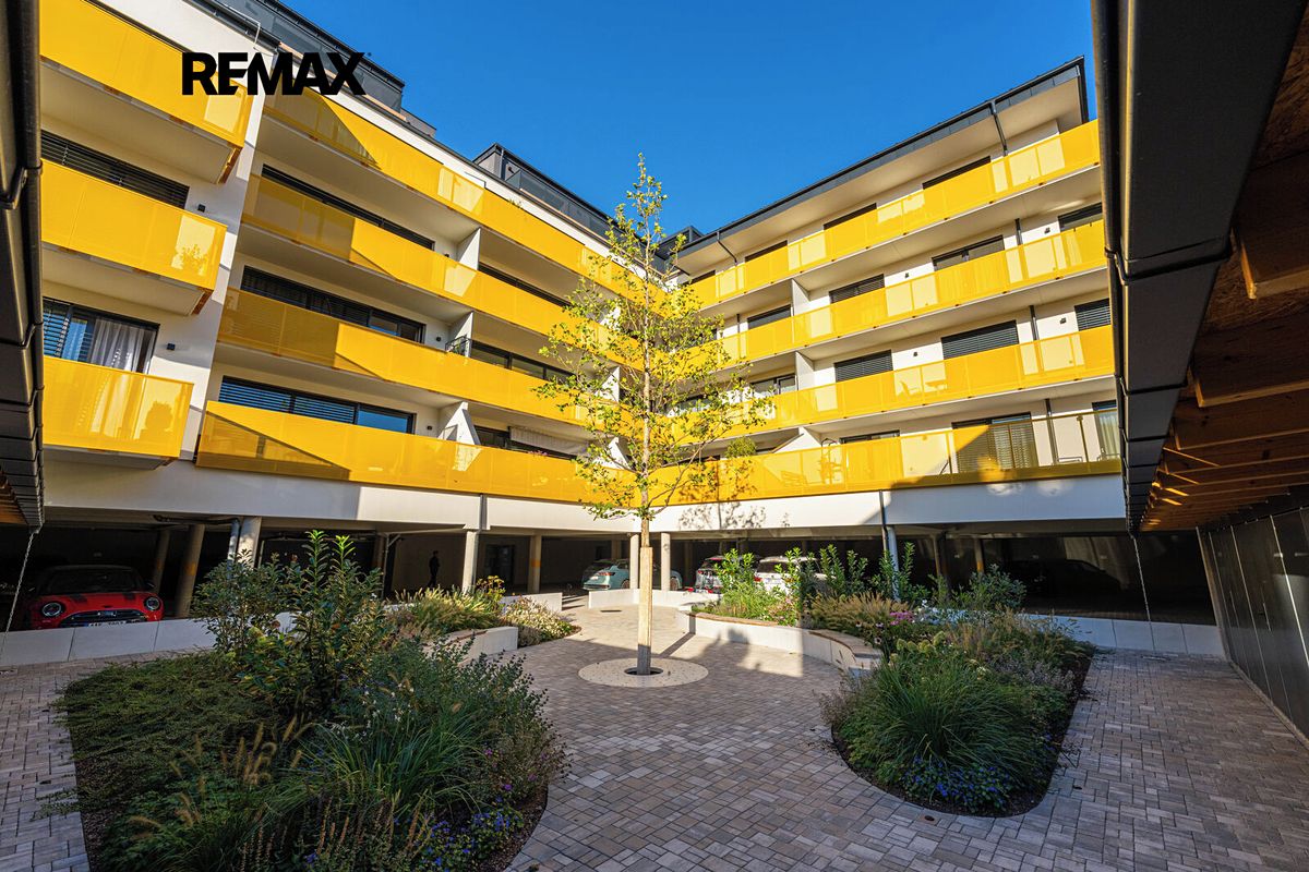 Prodej bytu 4+kk 207 m², České Budějovice – fotka 1 z 3