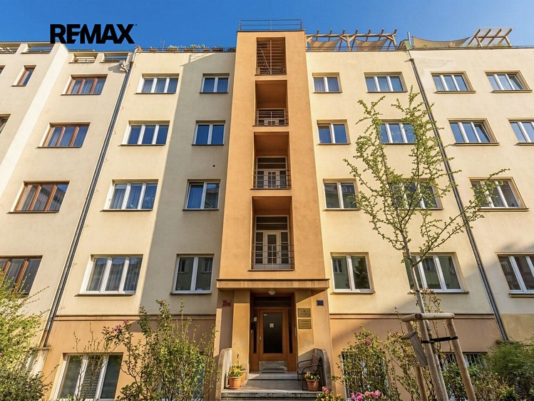 Wohnung 2+kk zum Kauf, 56 m² (27 von 32)