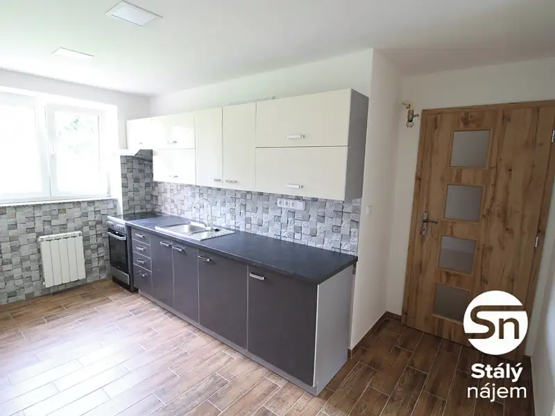 Pronájem bytu 2+1 54 m², Třída Míru, Beroun – Beroun-Město
