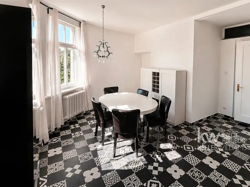 Prodej bytu 3+1 120 m², Liberec – náhled fotky 2