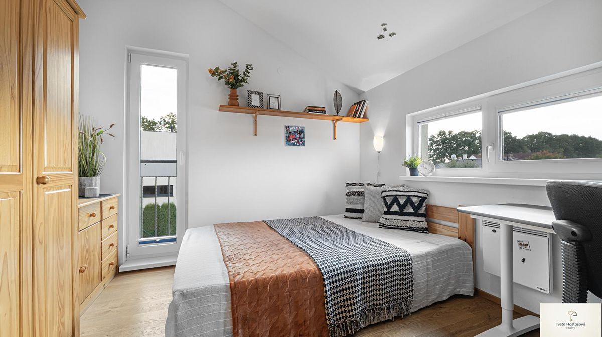 Prodej rodinného domu 110 m², pozemek 990 m² – fotografie 4